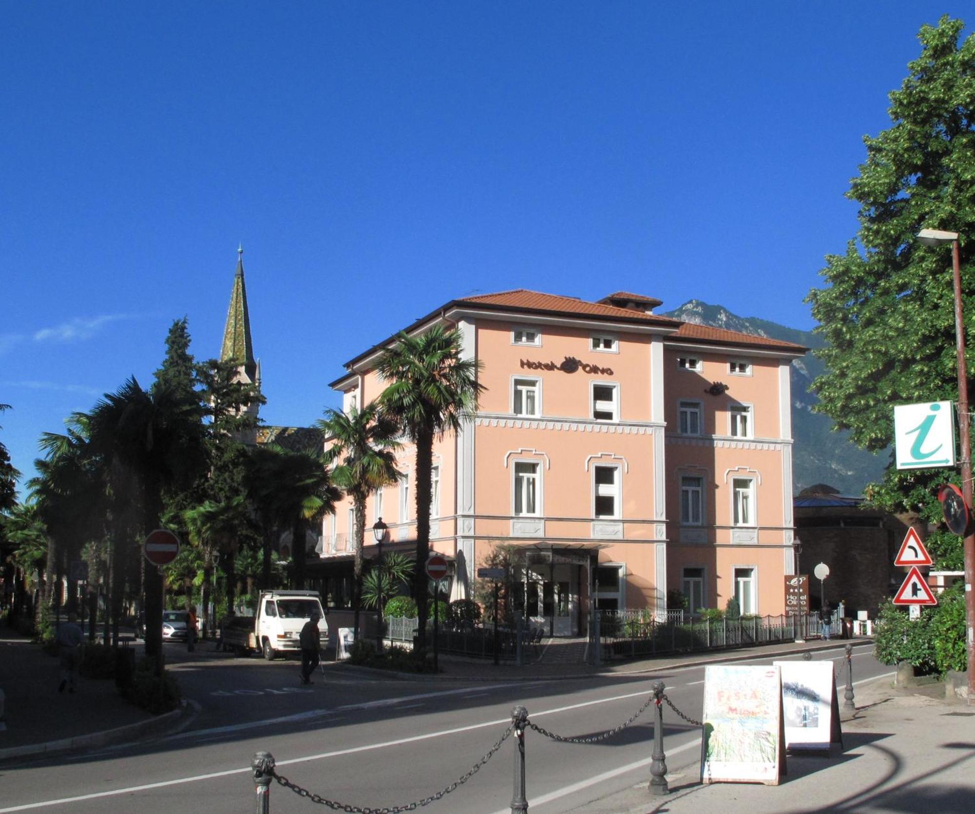 Hotel Olivo Arco Exterior foto
